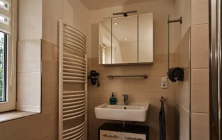 Zimmer-3-Einzel-Doppelzimmer-02 Zimmer 3. Für 1 oder 2 Personen. bad
